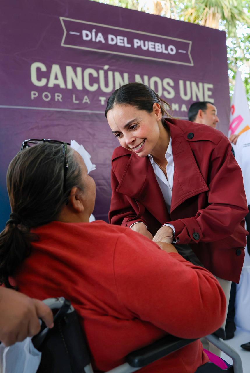 uploads/6/32/01 (2771).Jpeg